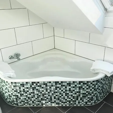Hotell Eventhaus Schamin 5*