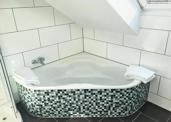 Hotel Eventhaus Schamin 5*